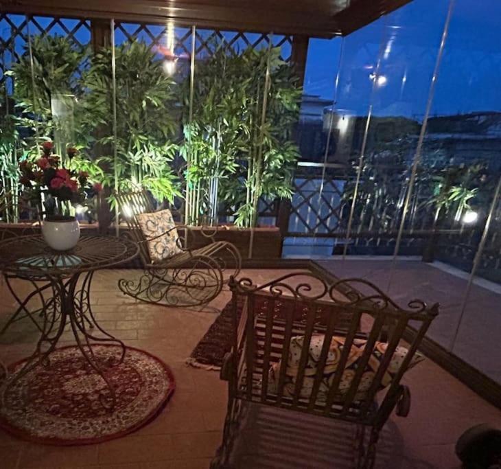 Lovely Terrace Aurelia Apartamento *